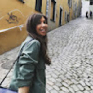 Meet your Posher, Casey